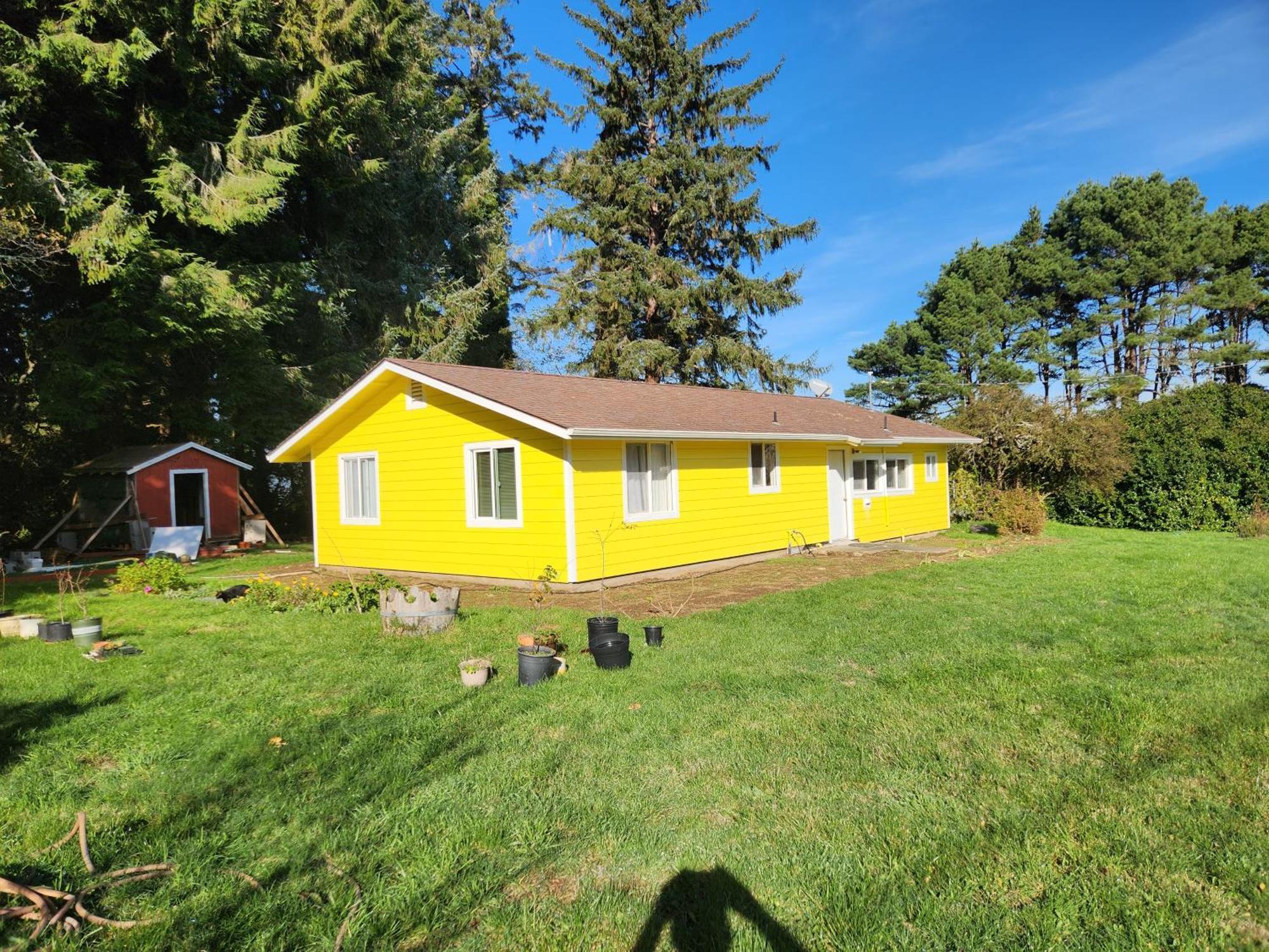Lakeside Hostel & Guest House Crescent City Exterior photo